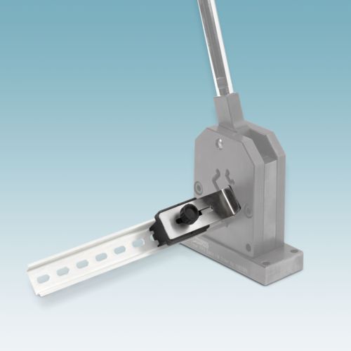 Zero-cut block for DIN rail cutters