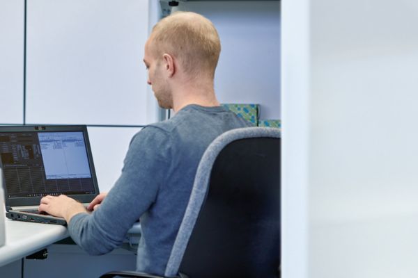 Tutoriale i materiały pomocnicze