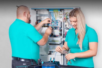 Wire stripping in focus