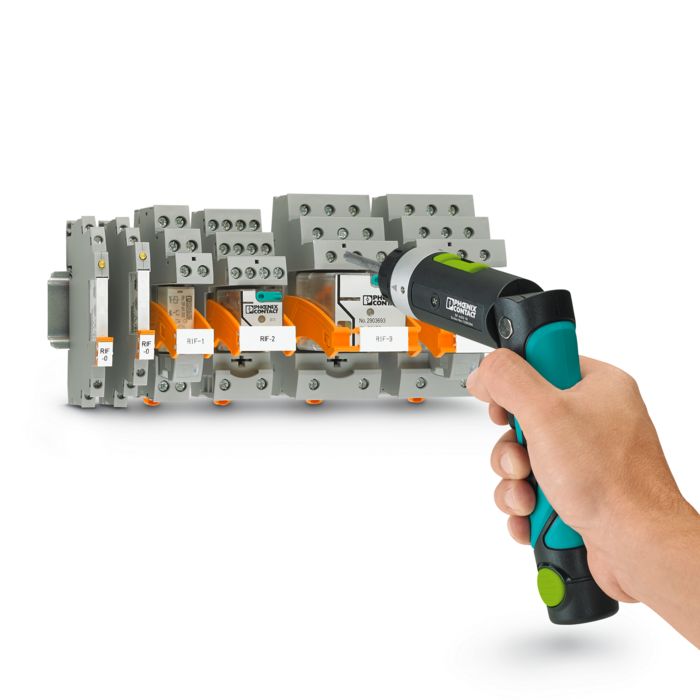 Batteridrevet skrutrekker SF-ASD 16 i bruk