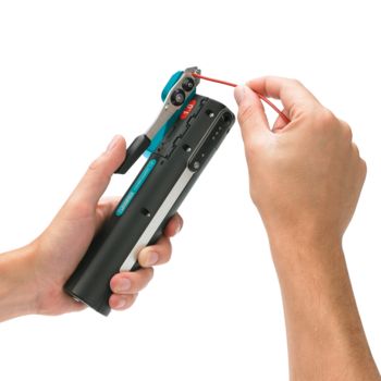 Cutting wires with the CRIMPHANDY CUTTER