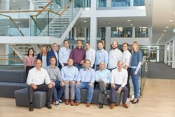Groepsfoto van het expertteam voor de Digital Factory