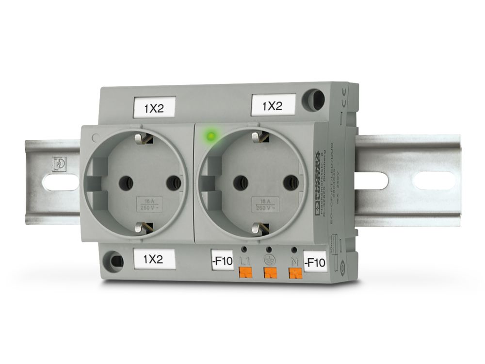 Socket in the control cabinet