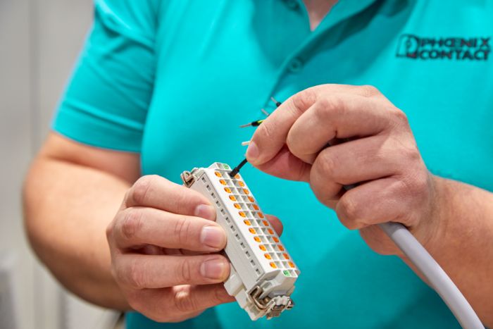 Conexión de conductores sencilla con HEAVYCON Click-in