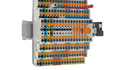 Terminal strip with four-level terminal blocks and accessories