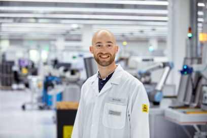 Cover image of the Digital Factory now brochure