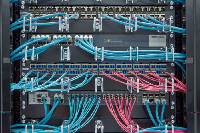 Switches no gestionados de las series 1800 y 1900