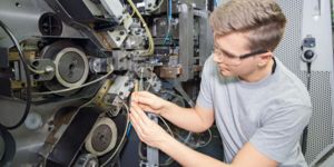 Mitarbeiter in der Fertigung