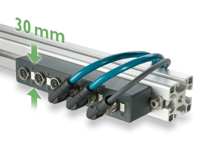 IP67 switch mounted on an aluminum profile