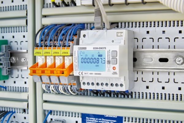 Schaltschrank mit EMpro Direktstrommessung MID-Energiezähler