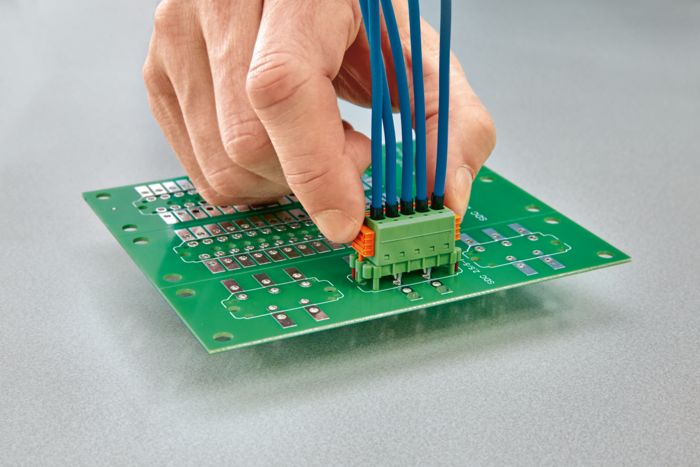 Connecteurs à insertion directe avec technologie SKEDD