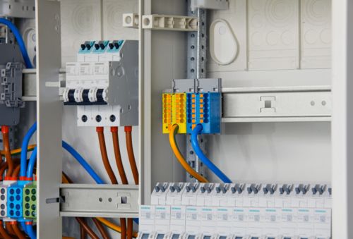 Distributor box