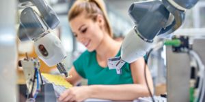 Produkcja przy współpracy z robotem kolaboracyjnym YUMI