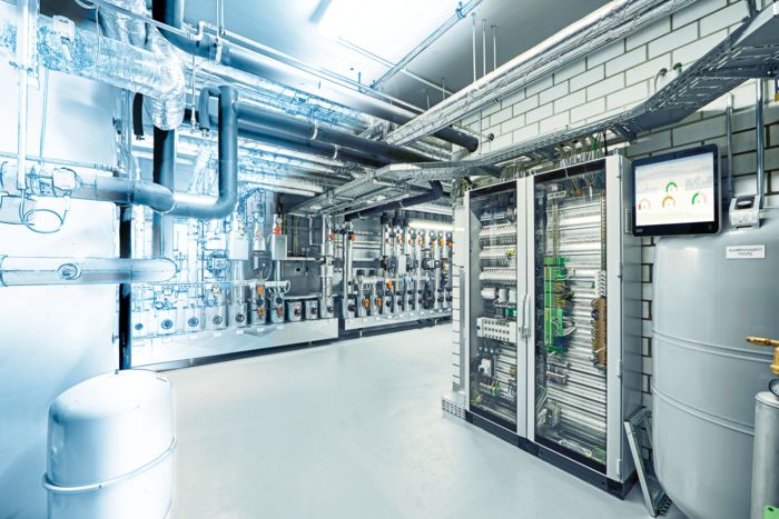 Installazione in un edificio di un'applicazione HVAC nel seminterrato