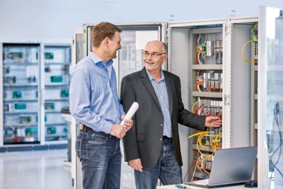 Personal consultation at the customer location
