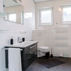 Gästehaus Flachsmarktstr. 44 Badezimmer OG