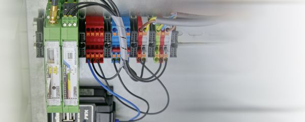 RADIOLINE - The Cordless Terminal Block