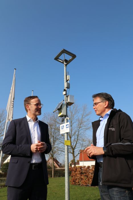 Jörg Nolte y Prof. Dr. Jürgen Jasperneite