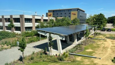 Picture for La cochera solar en Bélgica cubre las necesidades energéticas del edificio