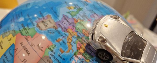 Globe with car 