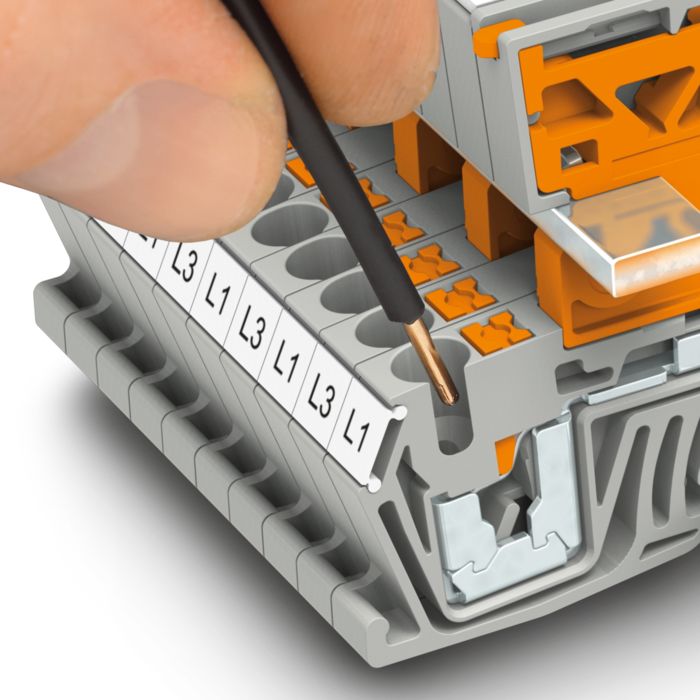 Figure 2: Push-in Technology (PT) from Phoenix Contact
