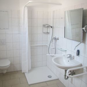 Ferienwohnung Wohnpark Blomberg, Badezimmer