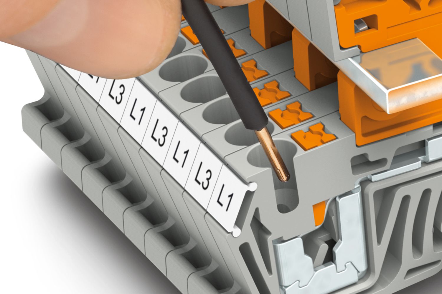 Conductor connection with the PTI installation terminal block Push-in connection