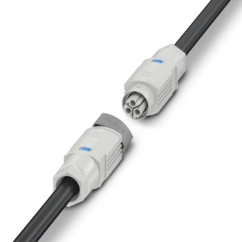  IPD Step2 connector and panel feed-through