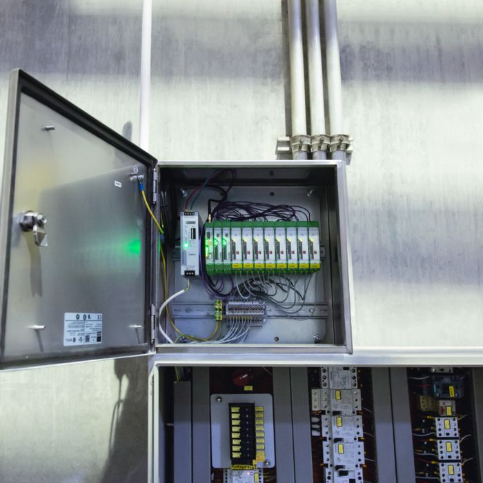 Solution d'armoire électrique pour la surveillance des chauffages d'appoint