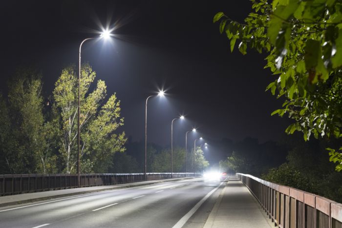  Street lighting