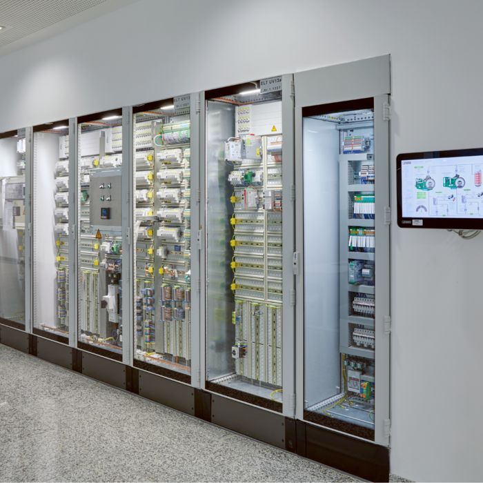 Control cabinet in building automation