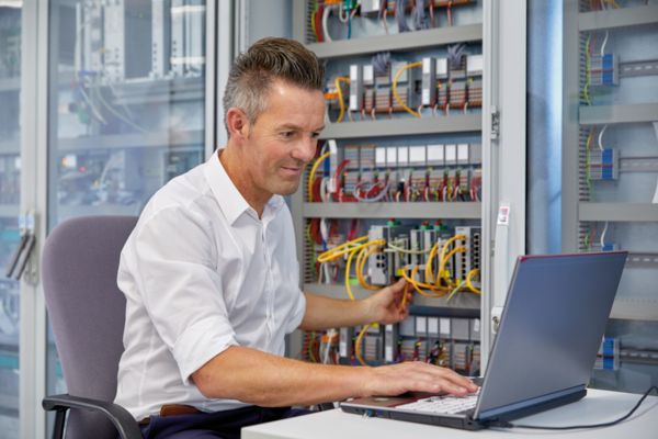 Fundamentals of Industrial Ethernet