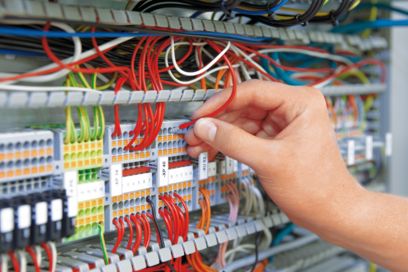Cablaggio dei morsetti componibili Push-in nel quadro elettrico