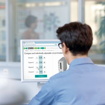 Les disjoncteurs de puissance CBMC sont configurés individuellement sur l'ordinateur