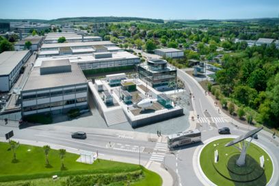 Blomberg company premises in the middle of a green landscape