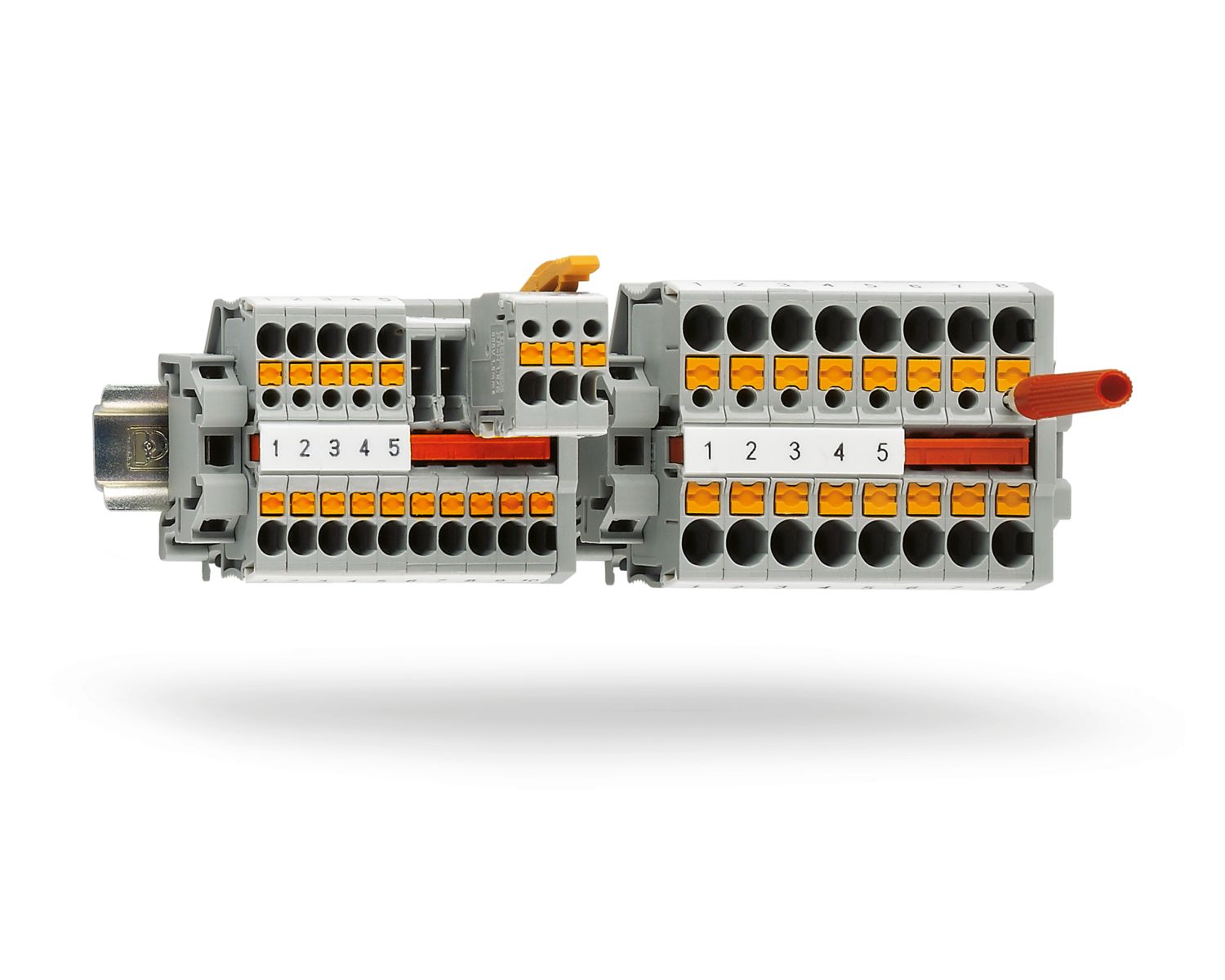 Miniature terminal blocks and plug-in miniature terminal blocks