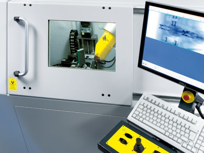 Tomografía computerizada durante una prueba de laboratorio 