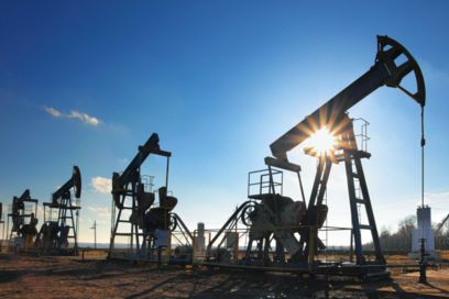 Bomba de profundidade para extração de petróleo subterrâneo
