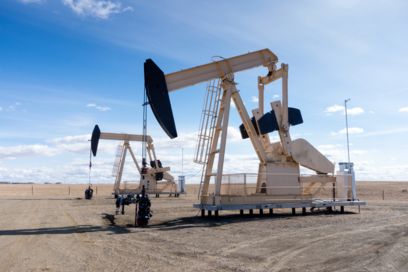 Networking a digital oil field