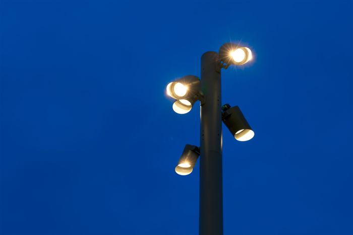 All Electric Society Parkı'nda elektrik direkleri