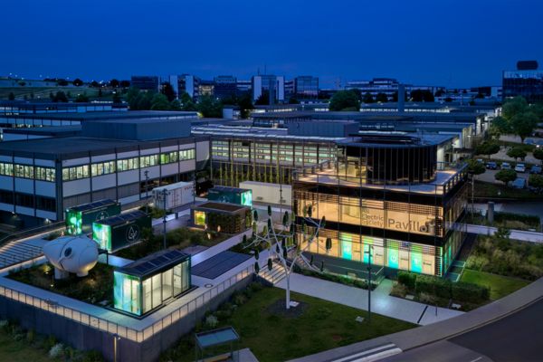 All Electric Society Parkı'nda network bağlantılı aydınlatma çözümleri