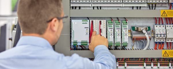Multi-channel electronic circuit breakers