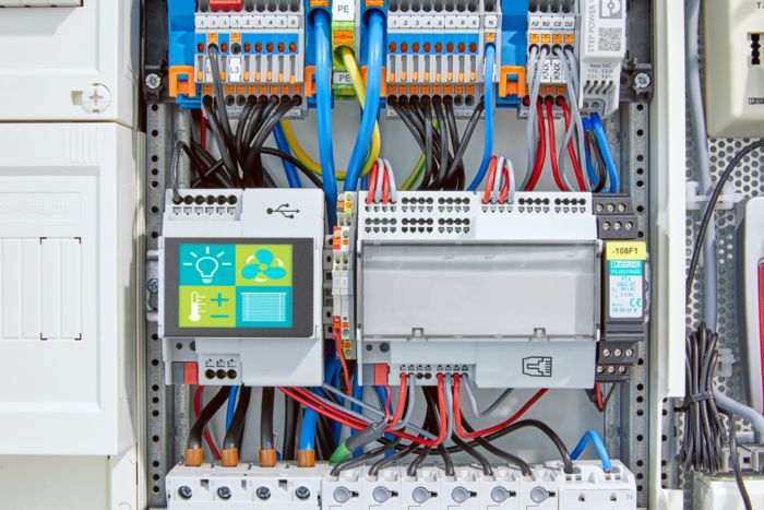 Obudowy do elektroniki serii BC do automatyki budynkowej 