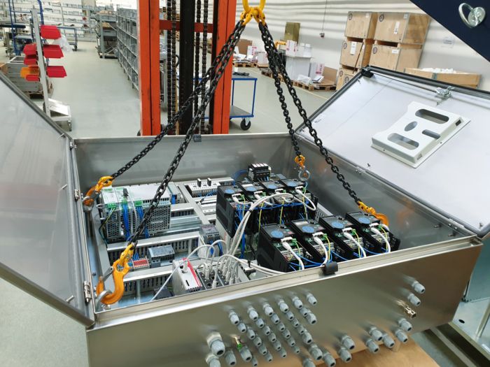 Costruzione di quadri elettrici presso Trepak