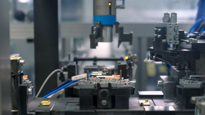  PLC-INTERFACE: test con videocamera produzione di relè