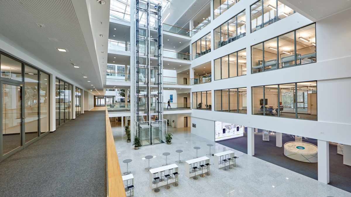 Industry Solution Center Bad Pyrmont - vue intérieure du bâtiment 4